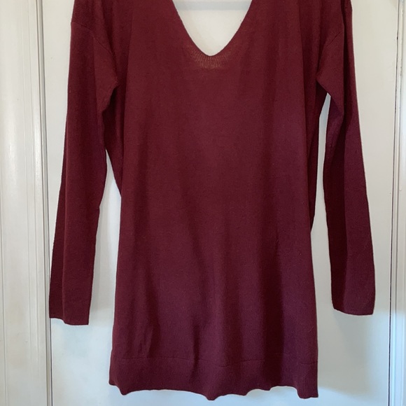 Burgundy Sweater NWT Large - Picture 3 of 7